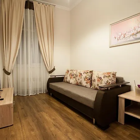 Wonderful Flat On City Center Ужгород Екстер'єр фото